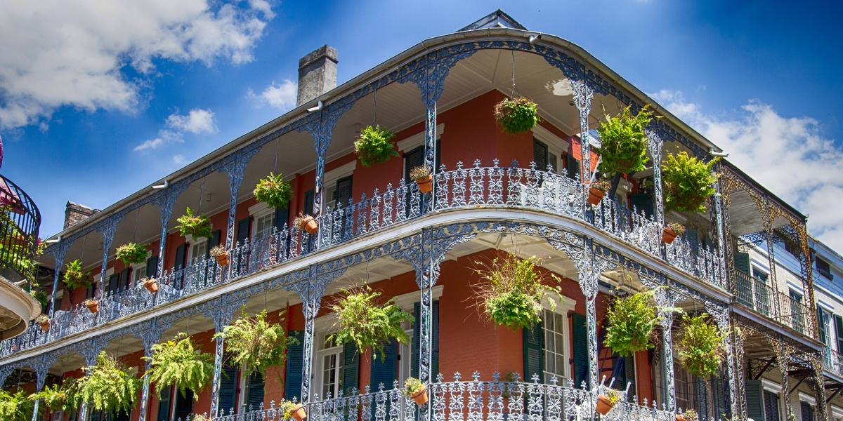 old New Orleans building with balconies