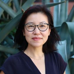 Headshot of Jenny Lee